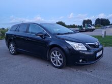 TOYOTA AVENSIS 2.2D 110kW manu_Heas sõidukorras