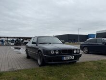 BMW E34 520ia