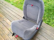 Ford Galaxy / VW Sharan интегрированное детское сиденье
