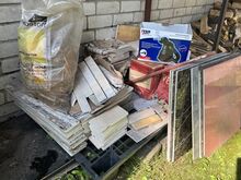 Различная оставшаяся настенная и напольная плитка