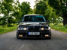 BMW E36 320i