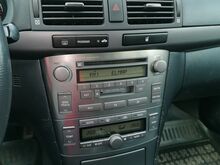 Toyota Avensis 2,0 85кВт 2004