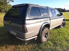 M: Mitsubishi l200 2.0 85 kW