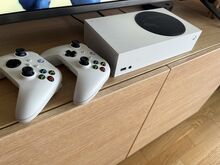 Xbox Series S + 2 pulti