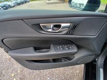 Volvo V60, 2.0, 257kW, AWD, aut.2023a MUDEL