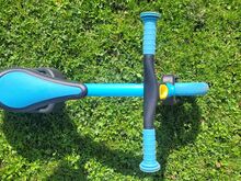 Беговел Yvolution Velo