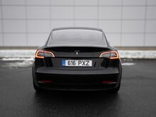 Tesla Model 3 Standard Range Plus 239kW