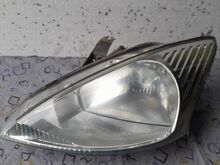 Передние фары Ford Focus 1998-2004