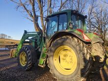John deere 6520