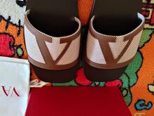 Оригинальные шлёпанцы Valentino Garavani для мужчин