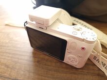 Комплект беззеркальной камеры Samsung NX1000