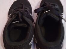 Poiste Asics jalatsid nr 35.5 ,stm 22 cm.