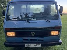 VW LT28 2.4B 66kw 1990a