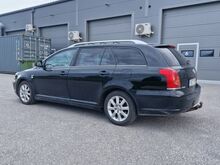 TOYOTA AVENSIS 2.2d_Manu_Rikkalik lisavarustus