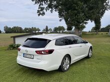 OPEL INSIGNIA SPORTS TOURER