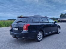 TOYOTA AVENSIS 2.2d manu, rikkalik lisavarustus