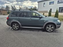 Mitsubishi Outlander bensiin, automaat