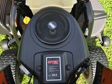 Murutraktor Husqvarna YTH22V46