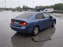 Honda Civic 1.8 103 kw automaat 2007a