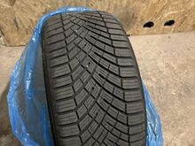 245/40/18 Continental AllSeasonContact 2 M+S