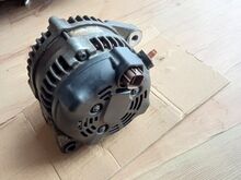 Generaator Kia Sorento 2,2CRD 145kw.Denso