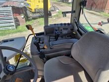 John deere 6115 m