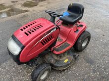 Murutraktor MTD LG175
