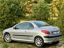 Peugeot 206cc S16 100kw ŨV 07/2027