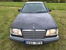 Mercedes-Benz W124 2.0 100кВт купе
