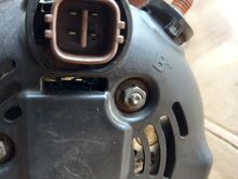 Generaator Kia Sorento 2,2CRD 145kw.Denso