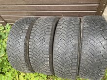 215/60/16” Michelin naastrehvid