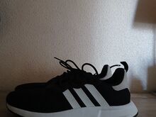 Кроссовки Adidas