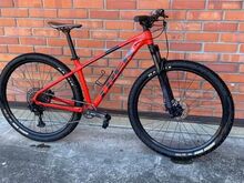 TREK MARLIN 8