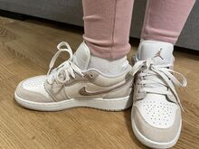 Tossud AIR JORDAN 1 LOW SE (GS), suurus EUR 36