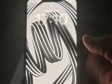 iPhone 16e