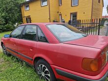 Audi 100
