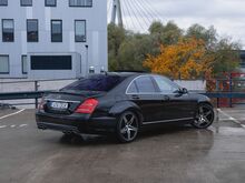 Mercedes-Benz S550 пакет AMG, регистрационный сбор оплачен