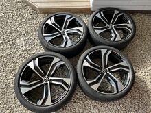 Volvo R-design 22” originaal veljed+suverehvid
