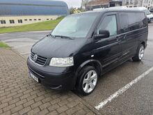 VW Multivan 2.5 дизель 96кВт механика, рег. оплачен