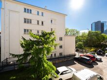 4-КОМНАТНАЯ КВАРТИРА НАПРОТИВ ХИЛТОНА, ОТ СОБСТВЕННИКА