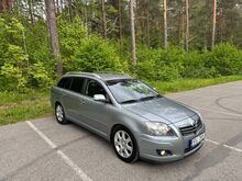 Toyota Avensis 2008, бензин, механика, фаркоп, РЕГ уплачен