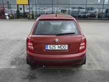 Skoda Fabia 1,2L 47kW  142000km