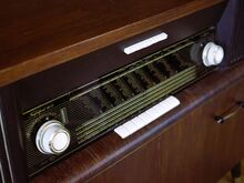 Винтажная радиола RADIONETTE Symfoni Hi-Fi