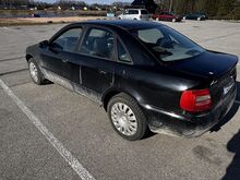 2x Audi A4B5 1.6л 74кВт механика