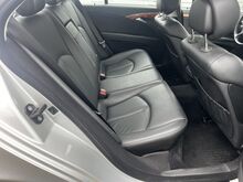 Mercedes-Benz E 200 CDi Elegance 100KW 2007a