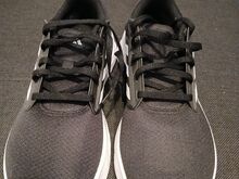 Adidas tossud