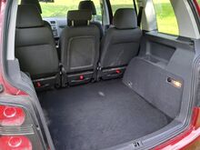 VW TOURAN 2,0TDI
