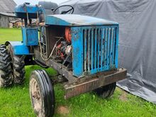 Töökorras traktor