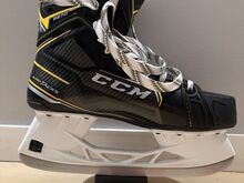 CCM Super Tacks 9370 SR 9,5D Hokiuisud