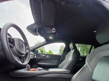 Volvo V60 T6 AWD R-DESIGN RECHARGE 2.0 257кВт